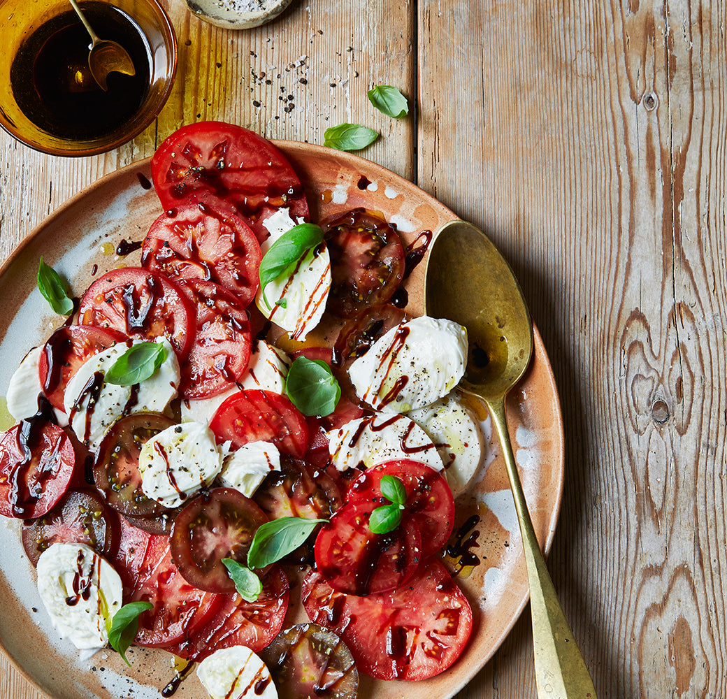 Caprese Salad with Balsamic Vinegar of Modena
&ndash; Mazzetti l'Originale USA | Balsamic Vinegar of Modena