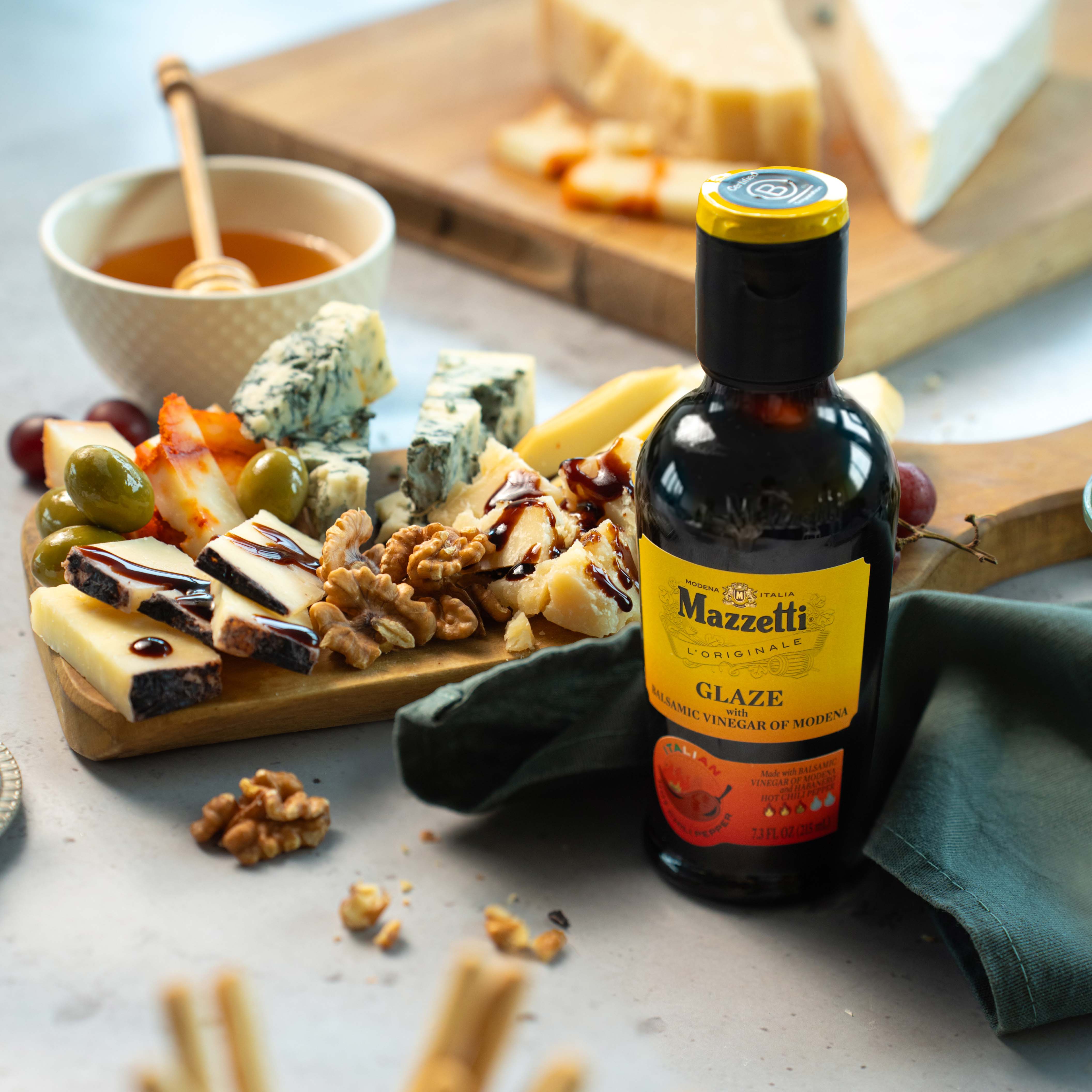 Mixed Cheeseboard platter with Habanero Hot Chili Pepper Balsamic Glaze